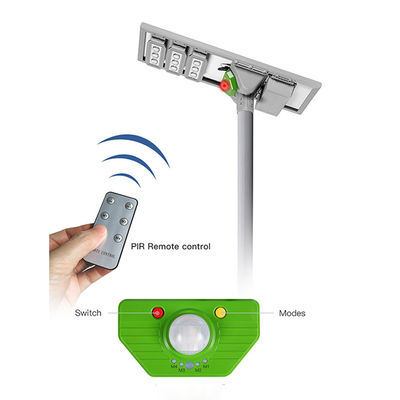 Outdoor 3000 Lümen 18pcs LED Güneş Enerjili Sokak Lambası IP65 Su Geçirmez